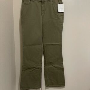 Liz Claiborne Sage Green Denim Pants NWT size 10